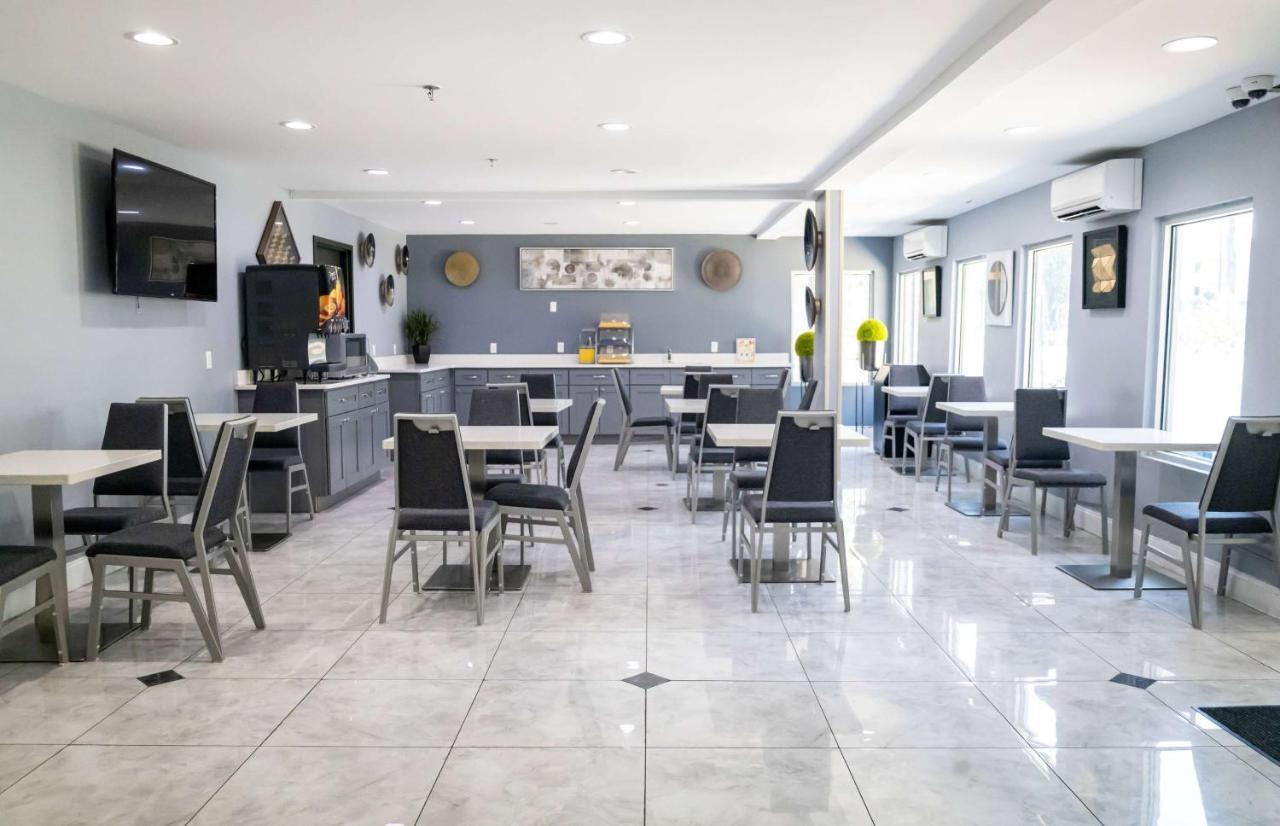 Days Inn By Wyndham College Park Atlanta Airport South מראה חיצוני תמונה