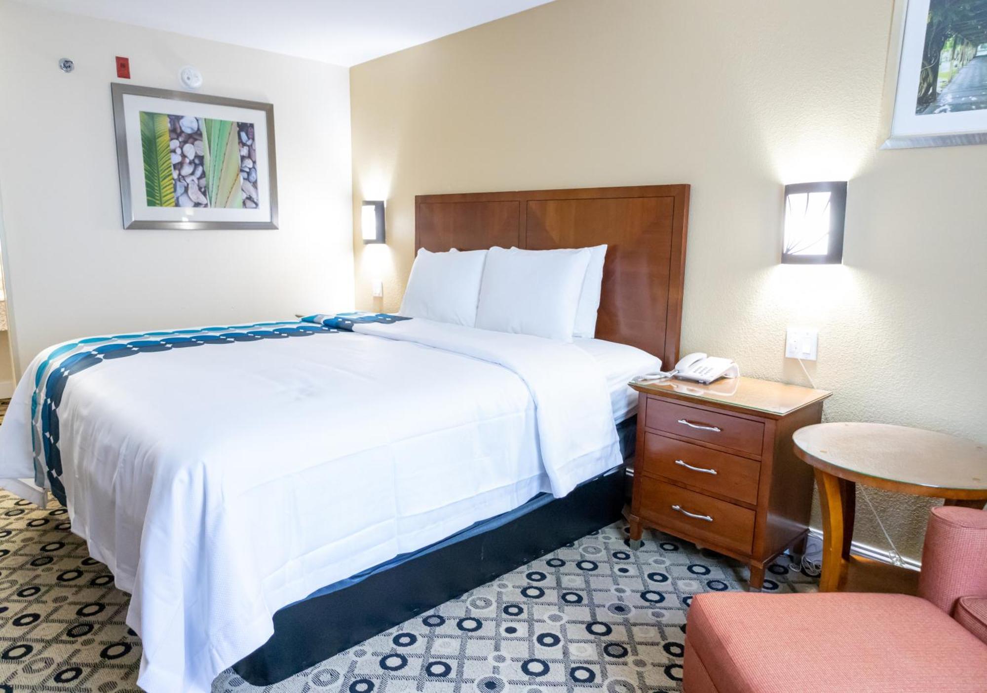 Days Inn By Wyndham College Park Atlanta Airport South מראה חיצוני תמונה