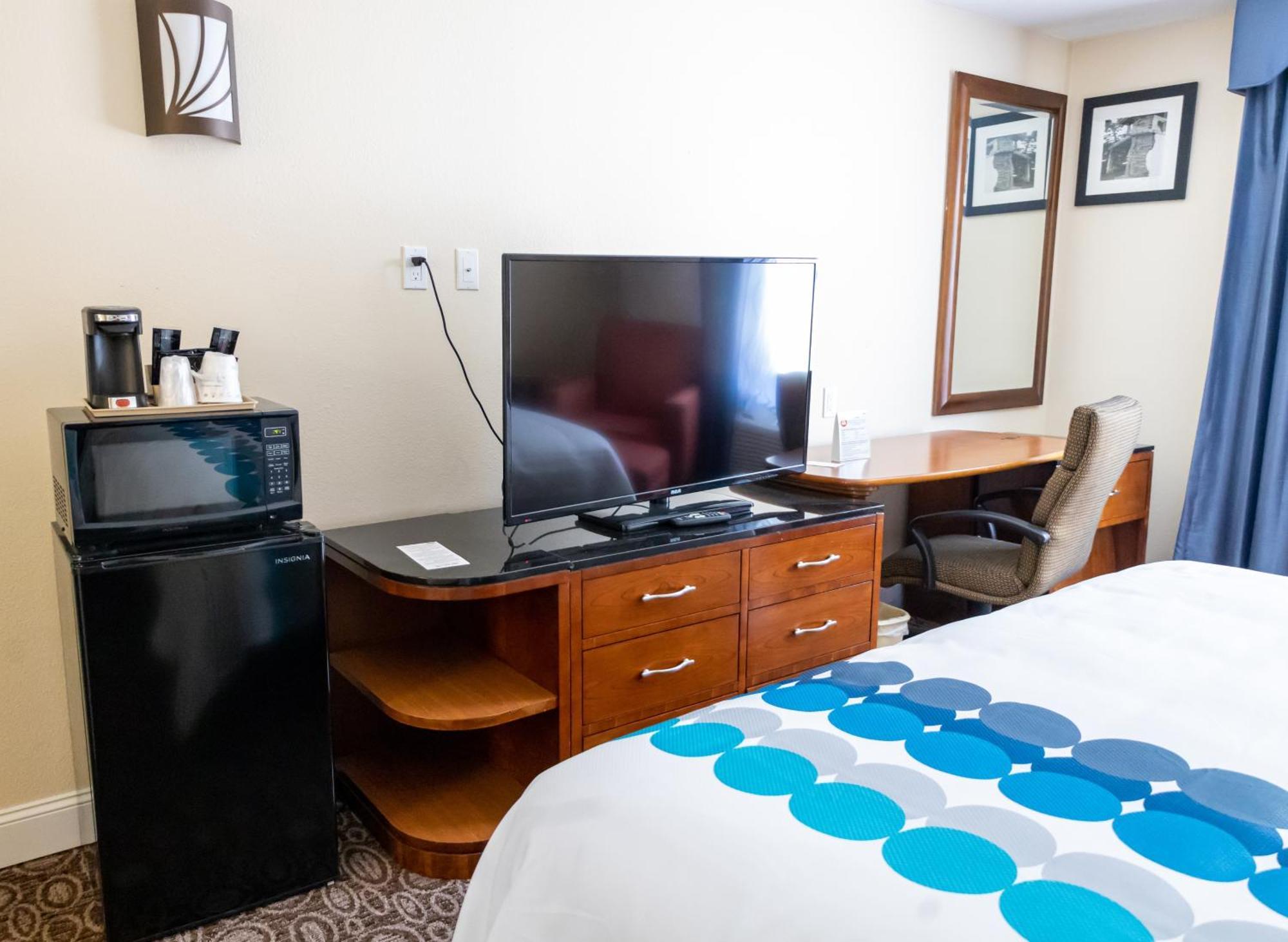 Days Inn By Wyndham College Park Atlanta Airport South מראה חיצוני תמונה
