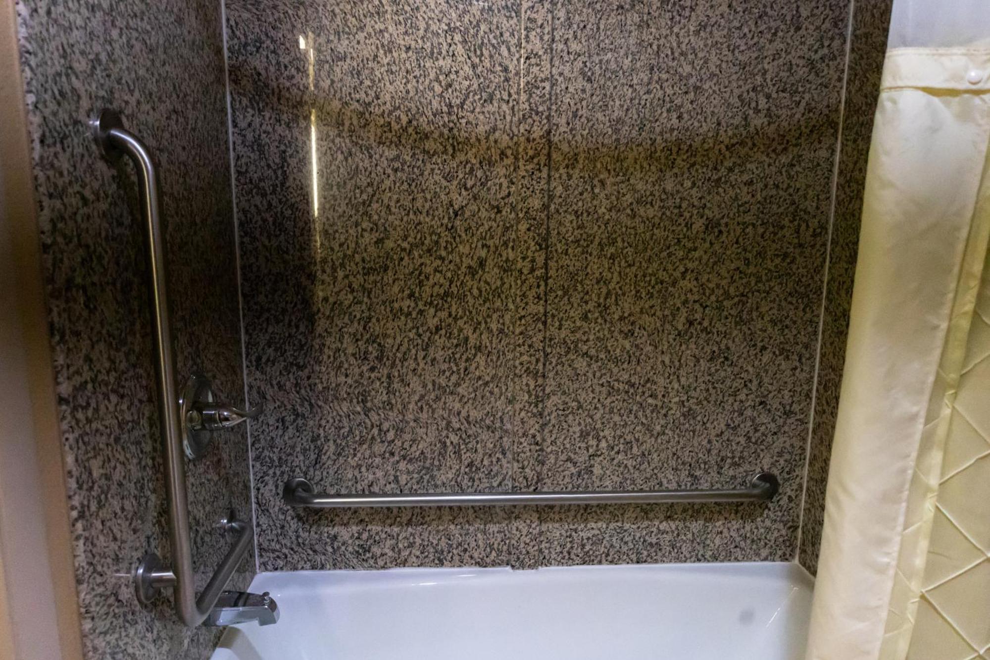 Days Inn By Wyndham College Park Atlanta Airport South מראה חיצוני תמונה